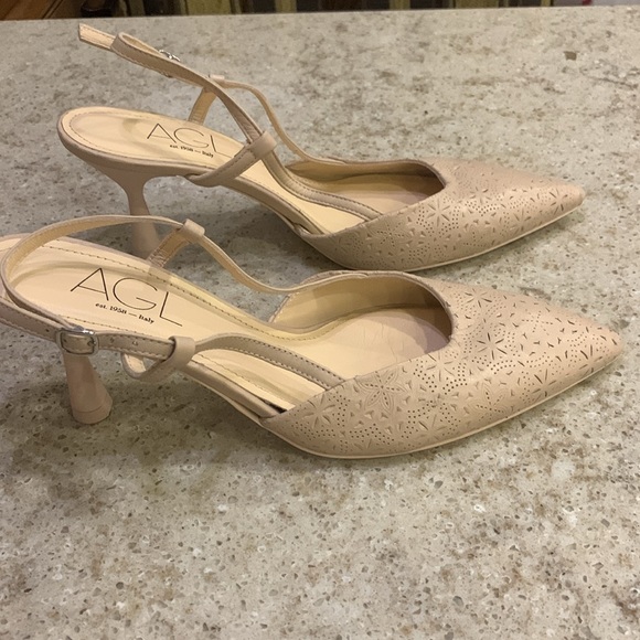 Agl Shoes - NWOT AGL Sling Back Leather Pumps in Powered Pink Size 8.5 (38.5)